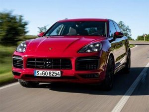2020 Porsche Cayenne GTS Puzzle Online Game